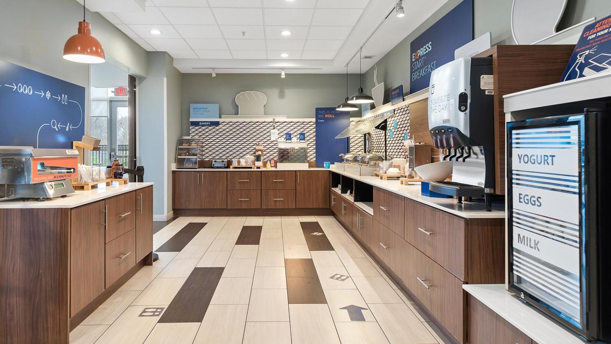 Holiday Inn Express & Suites Macon North By Ihg Ngoại thất bức ảnh