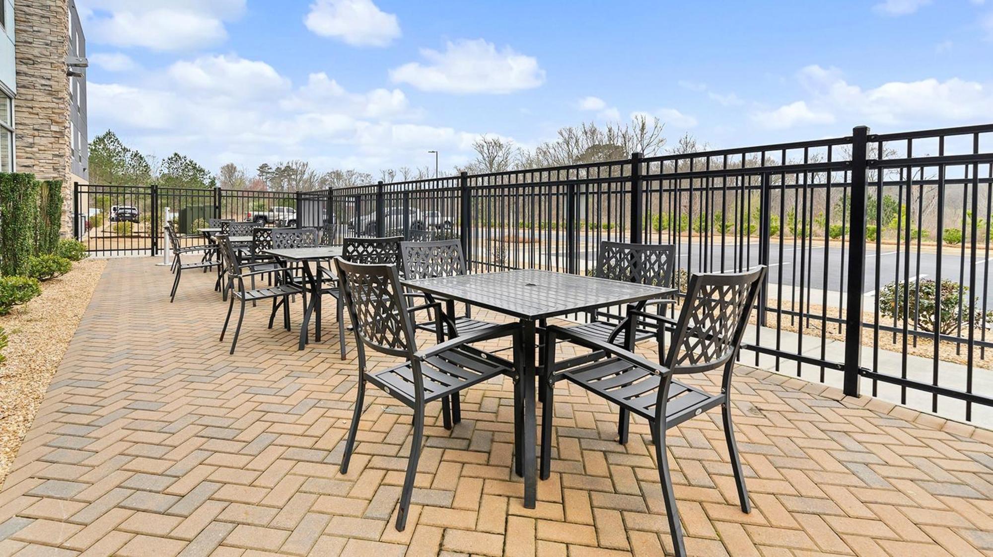 Holiday Inn Express & Suites Macon North By Ihg Ngoại thất bức ảnh