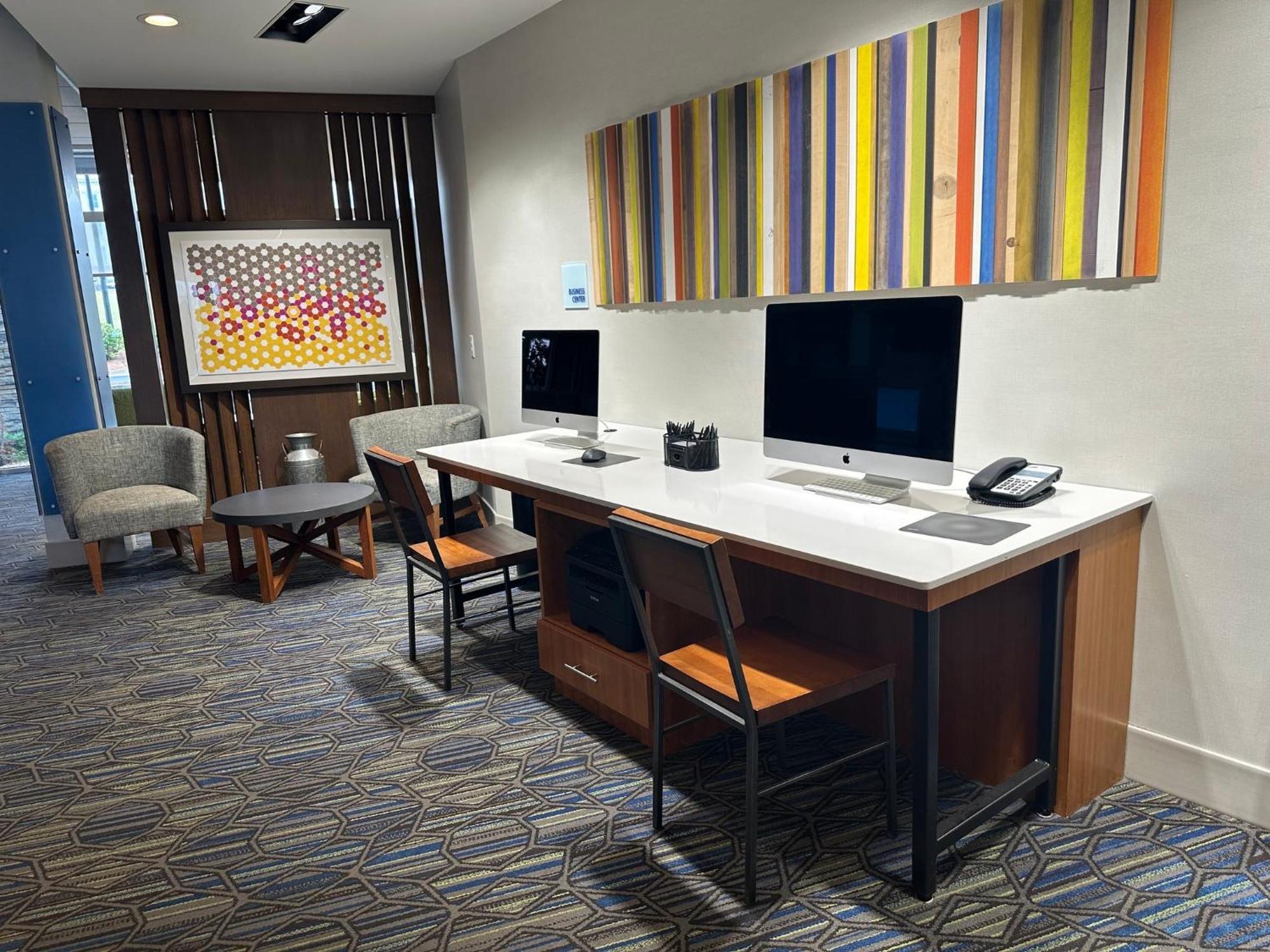 Holiday Inn Express & Suites Macon North By Ihg Ngoại thất bức ảnh